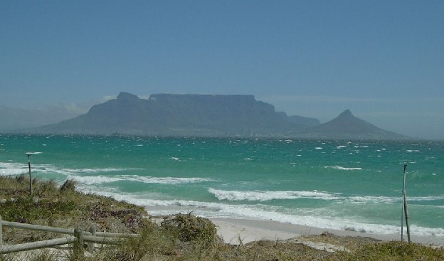 桌山（Table Mountain）