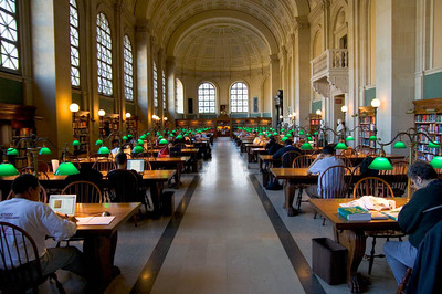 波士顿公共图书馆（Boston Public Library)