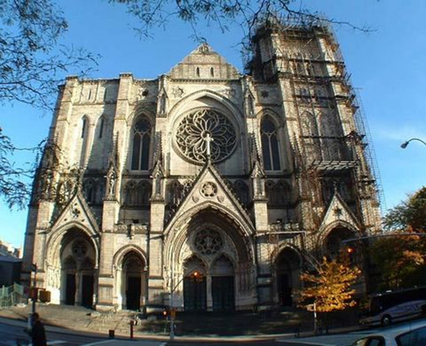 圣约翰大教堂（Cathedral of St. John the Divine）