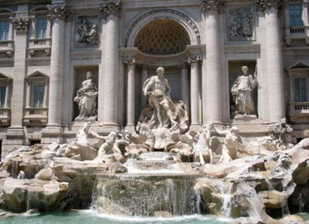 罗马许愿池（Fontana di Trevi） 