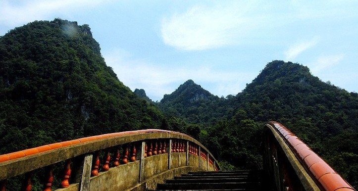 广西龙虎山