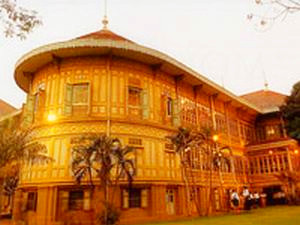 威曼美库宫殿（Vimaenk Mansion Palace）