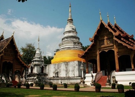 菩辛寺（Wat Phra Singh）