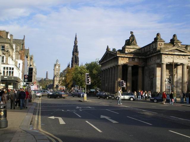 王子街（Princes Street）