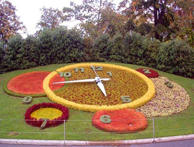 日内瓦花钟(Geneva Flower Clock) 