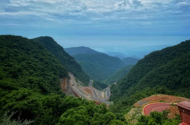 爱情圣地之百里荒生态旅游区